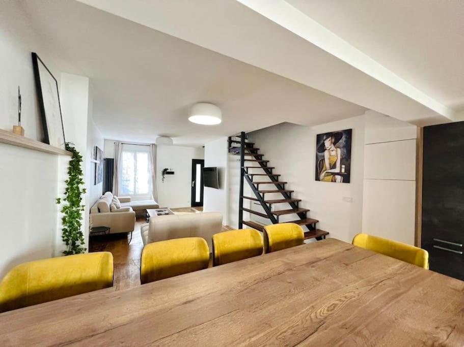 House Near Paris/Stade De France サン＝ドニ エクステリア 写真